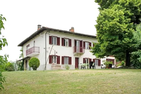 Location Maison à Moncucco Torinese 8 personnes