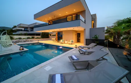 Location Maison à Marina 8 personnes