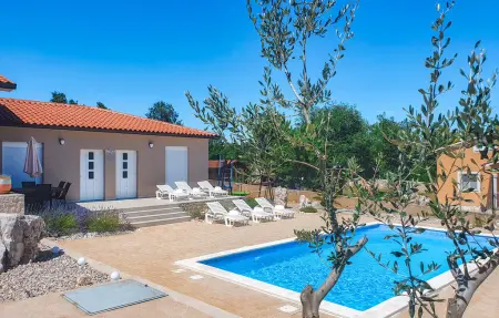 Location Maison à Santalezi 6 personnes