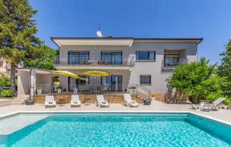 Location Maison à Medulin 11 personnes