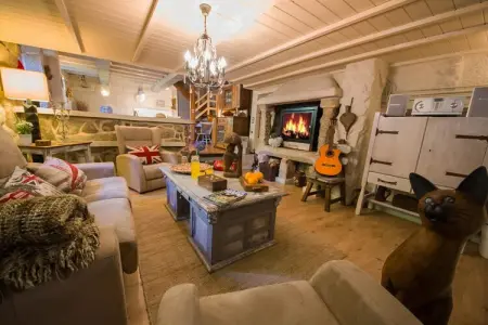 Location Maison à A Lama 16 personnes