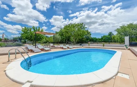 Location Maison à Pridraga 12 personnes