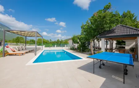 Location Maison à Zagvozd 8 personnes