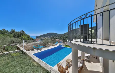 Location Maison à Vinisce 8 personnes