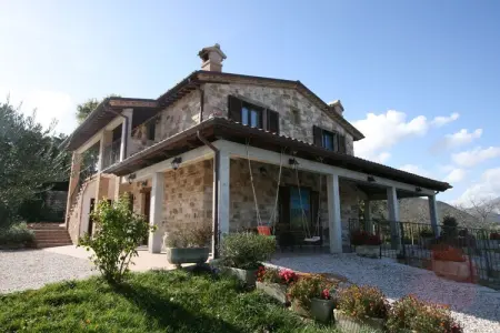 Location Villa à Cagli 11 personnes