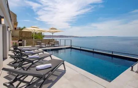 Location Maison à Prizna 8 personnes