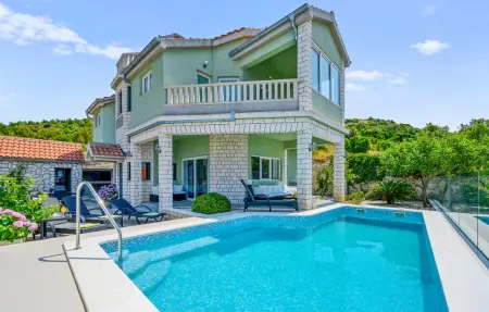 Location Maison à Primosten 10 personnes