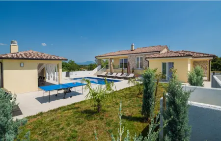 Location Maison à Kapelica 8 personnes