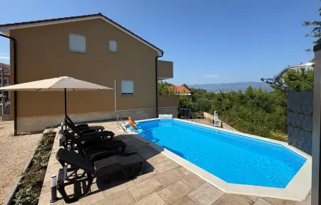 Location Maison à Risika 4 personnes