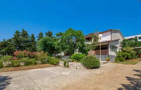 Location Maison à Barbat na Rabu 8 personnes