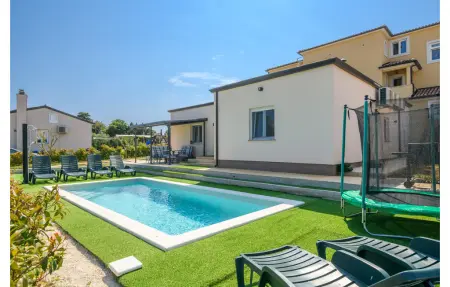 Location Maison à Banjole 6 personnes