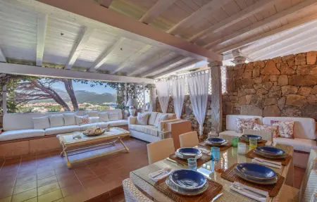 Location Maison à Porto Rotondo 5 personnes