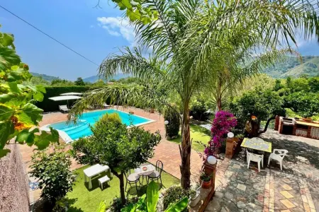 Location Maison à Francavilla di Sicilia 6 personnes