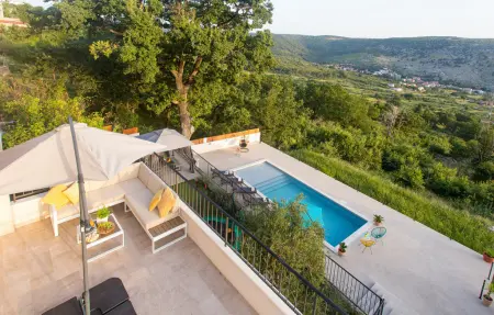 Location Maison à Srinjine 8 personnes