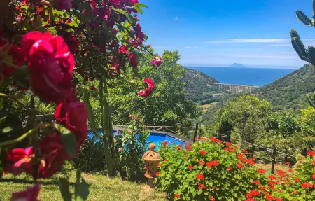 Location Maison à Ficarra 13 personnes