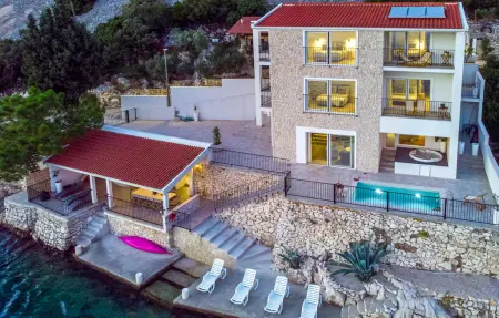 Location Maison à Klek 12 personnes