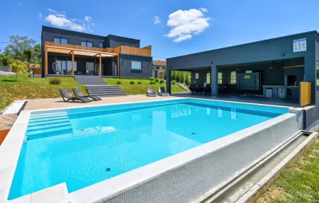 Location Maison à Klostar Ivanic 8 personnes
