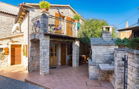 Location Maison à Zminj 4 personnes