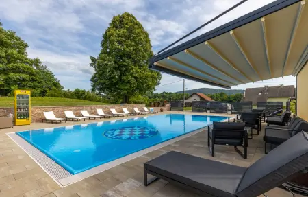 Location Maison à Slunj 16 personnes