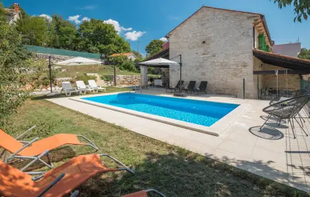 Location Maison à Sorici 8 personnes