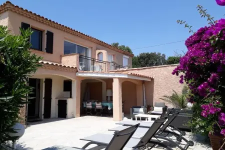 Location Maison à Ste Maxime 6 personnes