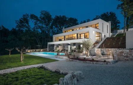 Location Maison à Zminj 10 personnes