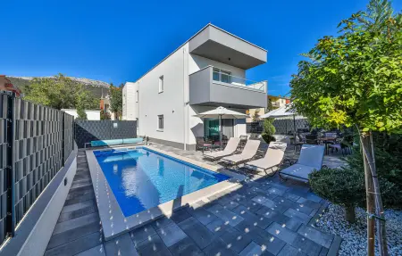 Location Maison à Kastel Stari 8 personnes