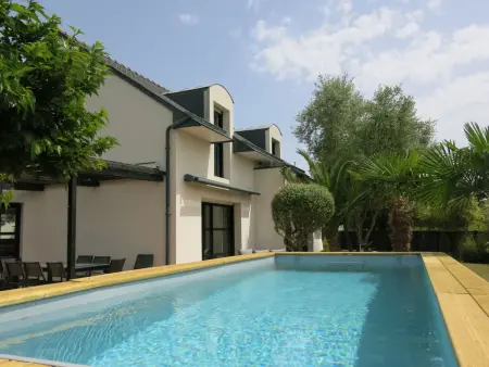 Location Maison à Theix 8 personnes