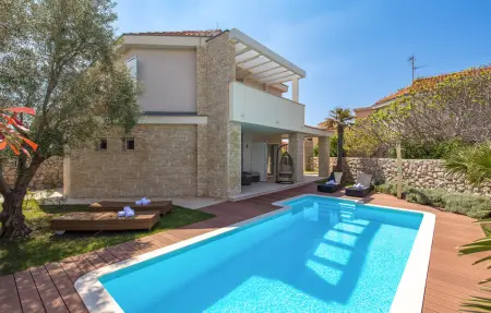 Location Maison à Kolanjski Gajac 8 personnes