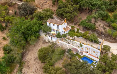 Location Maison à Algatocin 7 personnes