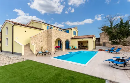 Location Maison à Dobrinj 8 personnes