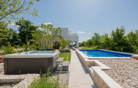 Location Maison à Veliki Brocanac 8 personnes