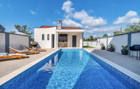 Location Maison à Zadar 9 personnes