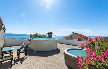 Location Maison à Jesenice Dugi Rat 6 personnes