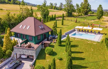 Location Maison à Ravna Gora 8 personnes