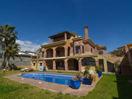 Location Maison à Rincón de la Victoria 9 personnes