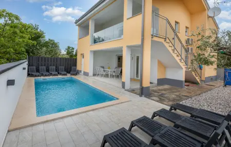 Location Maison à Betiga 10 personnes