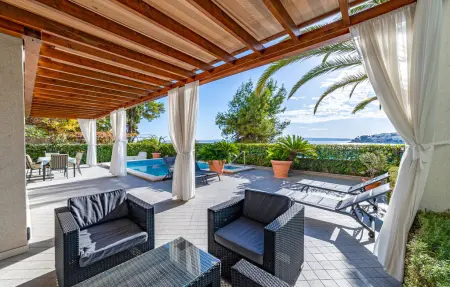 Location Maison à Okrug Gornji 7 personnes