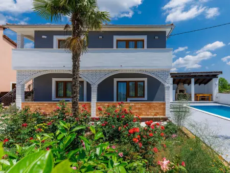 Location Maison à Svetvinčenat 8 personnes