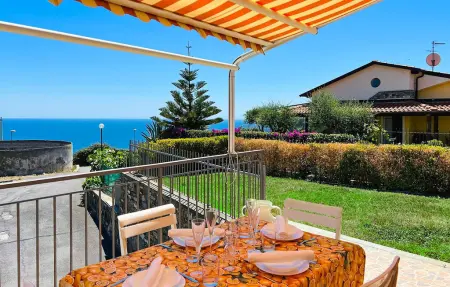 Location Maison à San Lorenzo al Mare 6 personnes