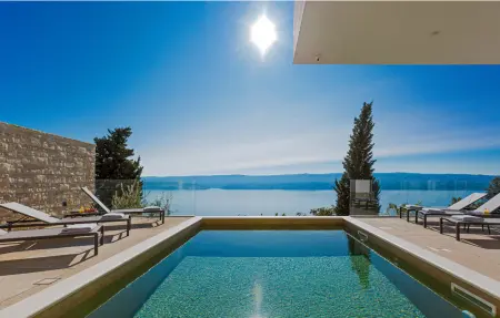 Location Maison à Celina 8 personnes