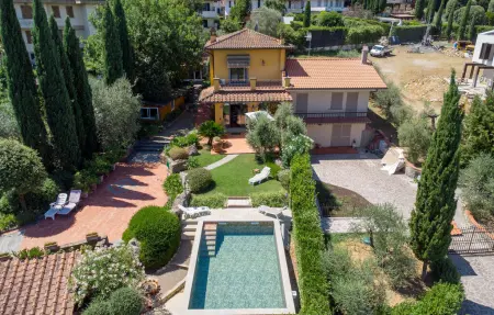 Location Maison à Comeana 6 personnes