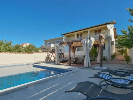 Location Maison à Pirovac 8 personnes