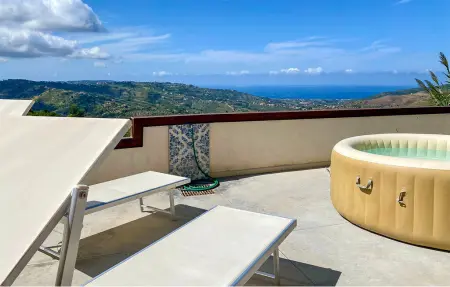 Location Maison à Laureana Cilento 10 personnes