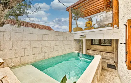 Location Maison à Okrug Gornji 6 personnes