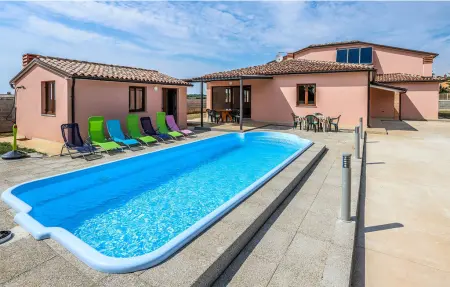 Location Maison à Galizana 12 personnes