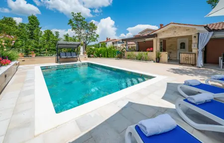 Location Maison à Nedescina 4 personnes