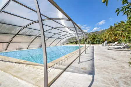 Location Maison à Gaggi 11 personnes