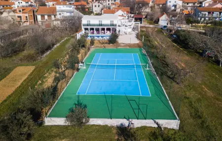 Location Maison à Cista Velika 10 personnes