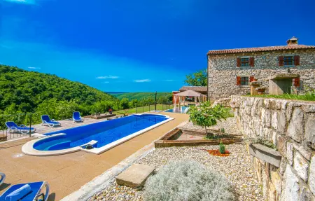 Location Maison à Labin 6 personnes